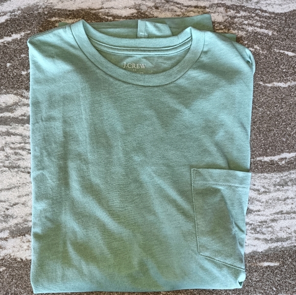 J. Crew Men's Washed Jersey Pucket T-shirt New Size XL - Picture 2 of 2